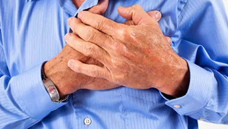 Come salvarsi dall’infarto se vi trovate soli infarto se sei solo