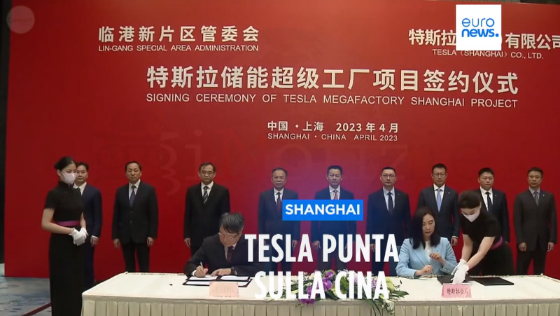 Tesla, apre nuova megafactory a Shanghai Tesla apre nuova megafactory a Shanghai