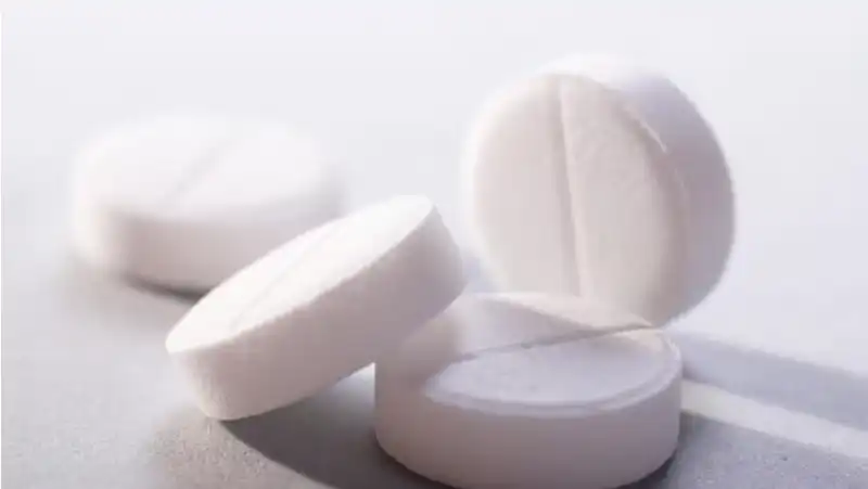 L'aspirina costa alle pensioni 100 miliardi di dollari mentre la durata della vita aumenta