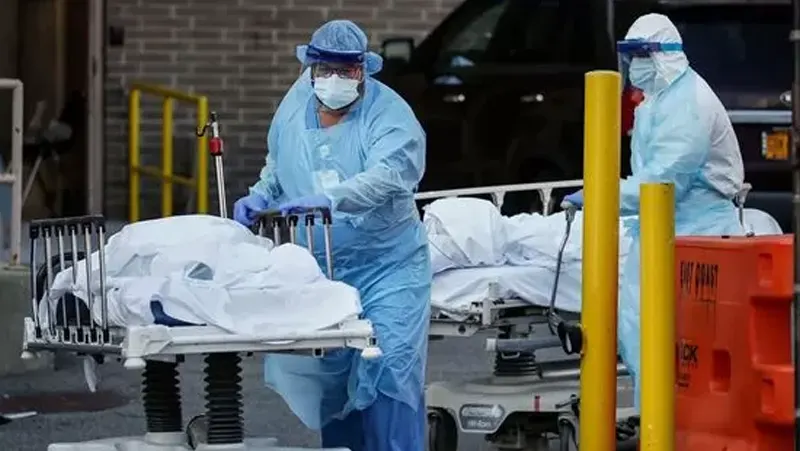 I dati del settore assicurativo rivelano “5.000 morti a settimana legate ai vaccini” I dati del settore assicurativo rivelano “5.000 morti a settimana legate ai vaccini”