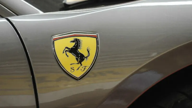 FERRARI CROLLA IN BORSA: in un giorno la capitalizzazione si è ridotta di un sesto! FERRARI CROLLA IN BORSA - in un giorno la capitalizzazione si è ridotta di un sesto